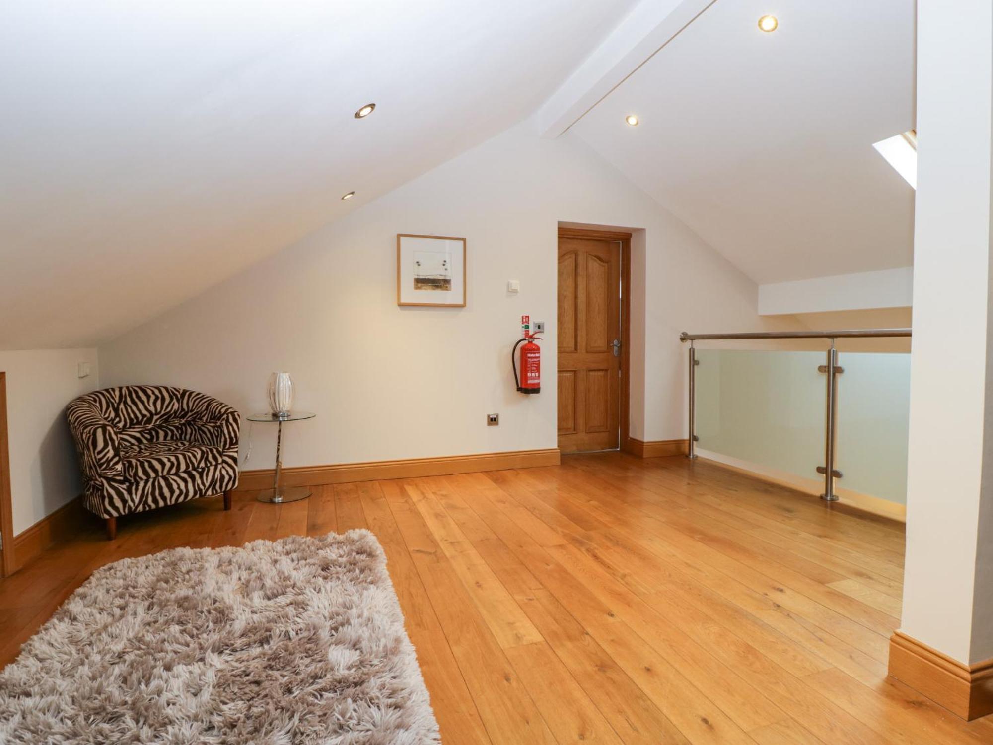 About Time Cottage Lydney Extérieur photo
