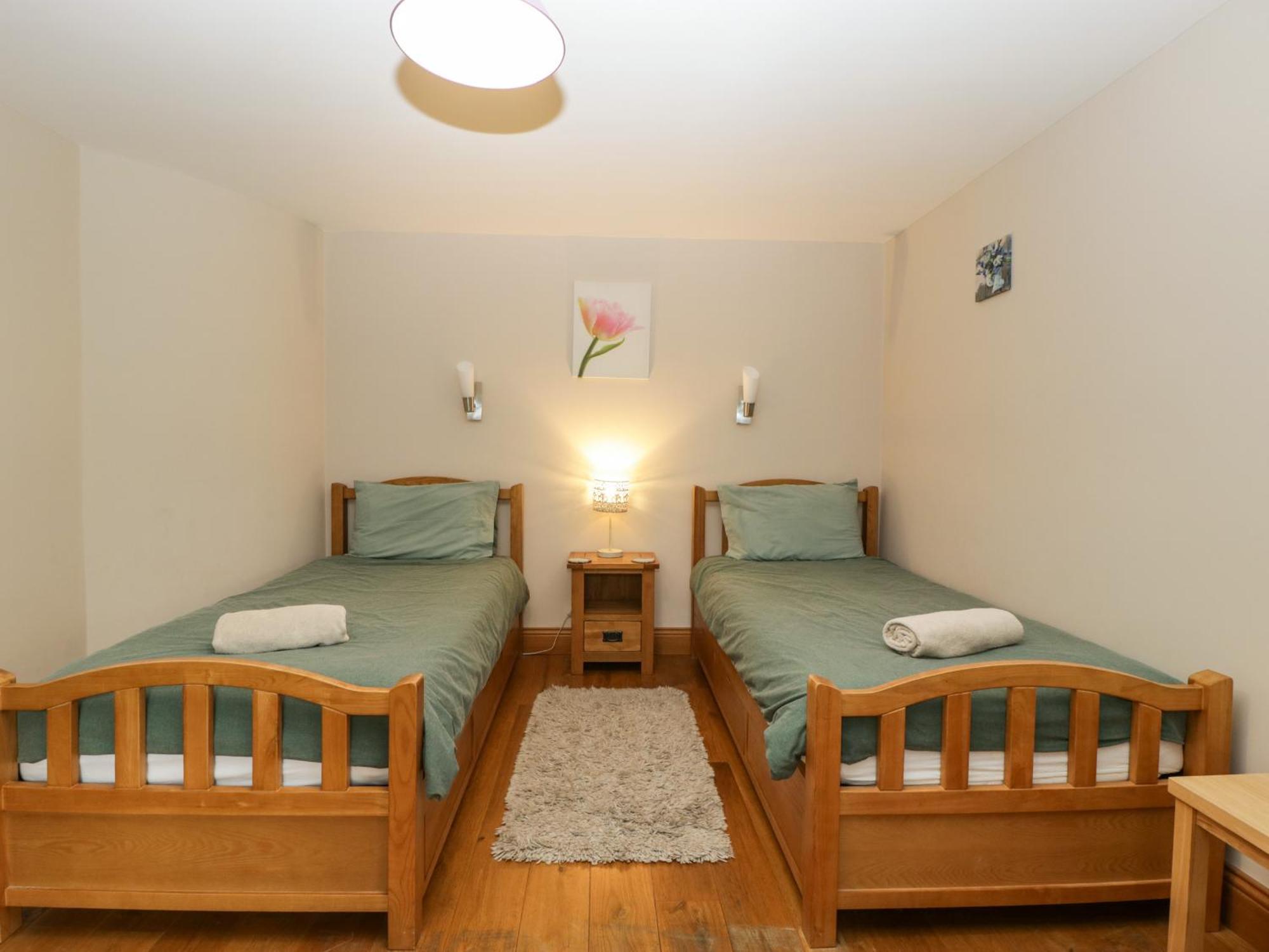 About Time Cottage Lydney Extérieur photo