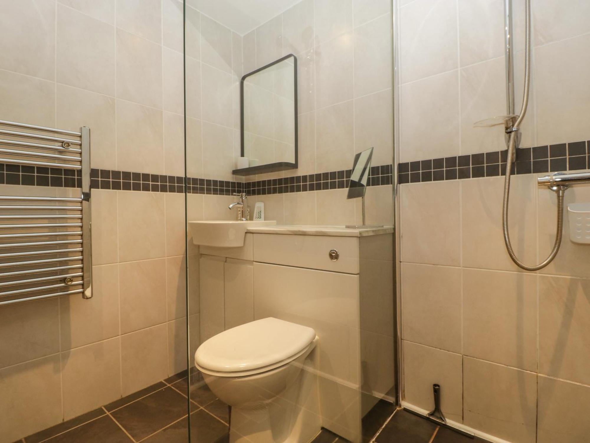 About Time Cottage Lydney Extérieur photo