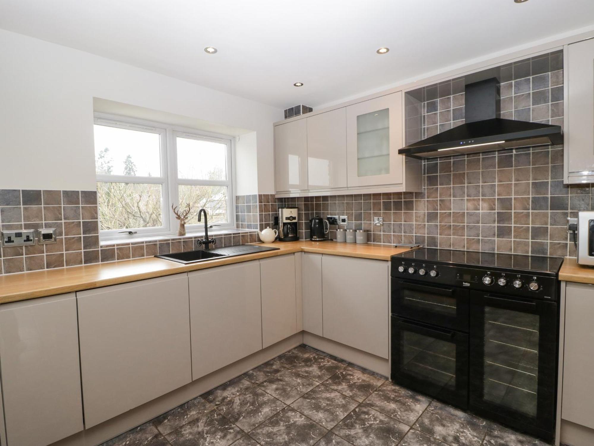 About Time Cottage Lydney Extérieur photo