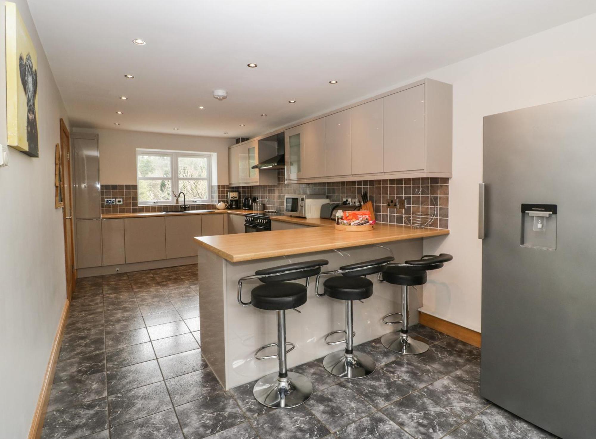 About Time Cottage Lydney Extérieur photo