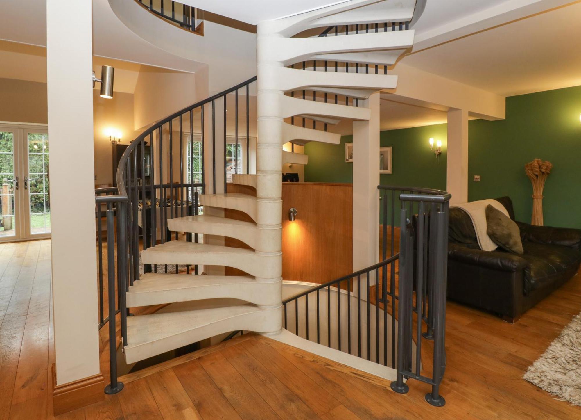 About Time Cottage Lydney Extérieur photo